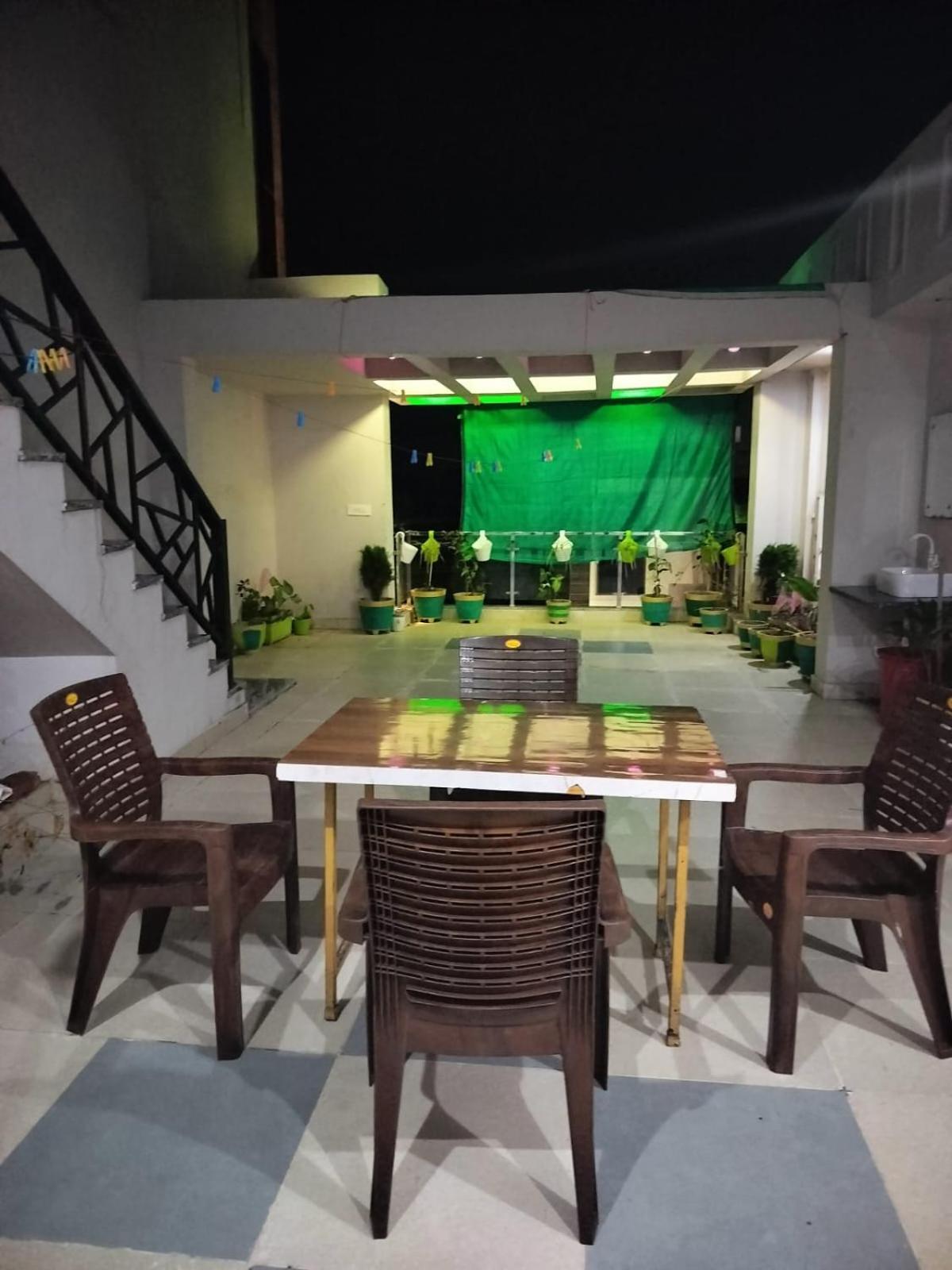 The Five Dimension Apartment Agra  Bagian luar foto