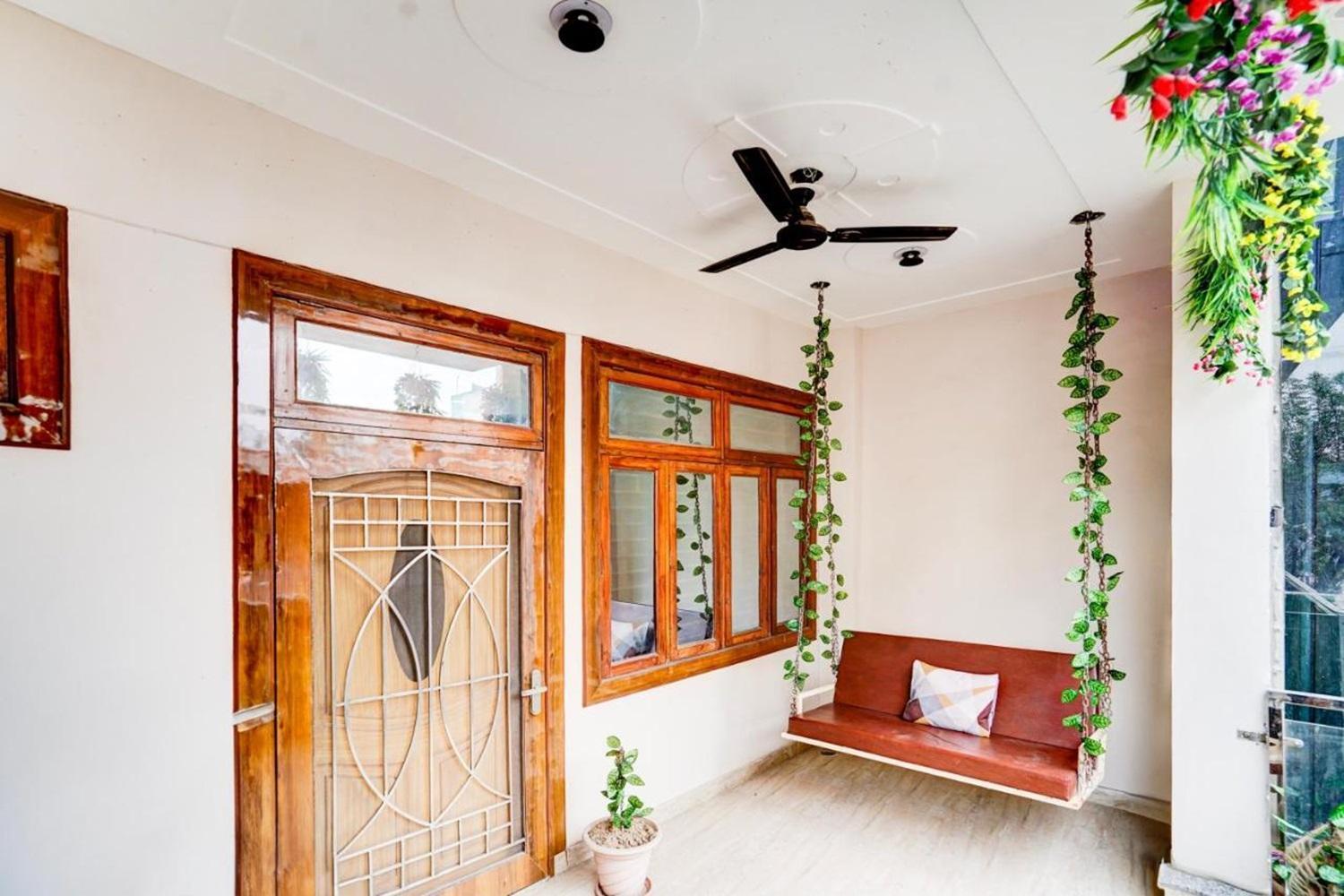 The Five Dimension Apartment Agra  Bagian luar foto